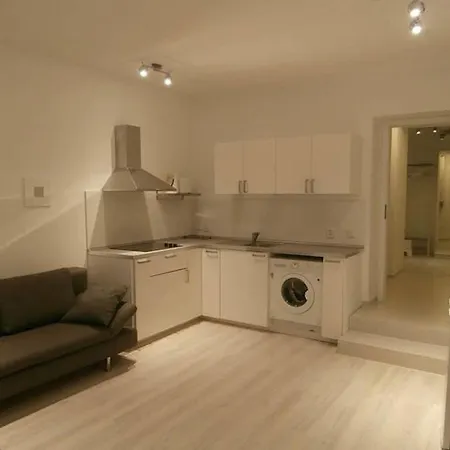 Mladejovskeho Apartment